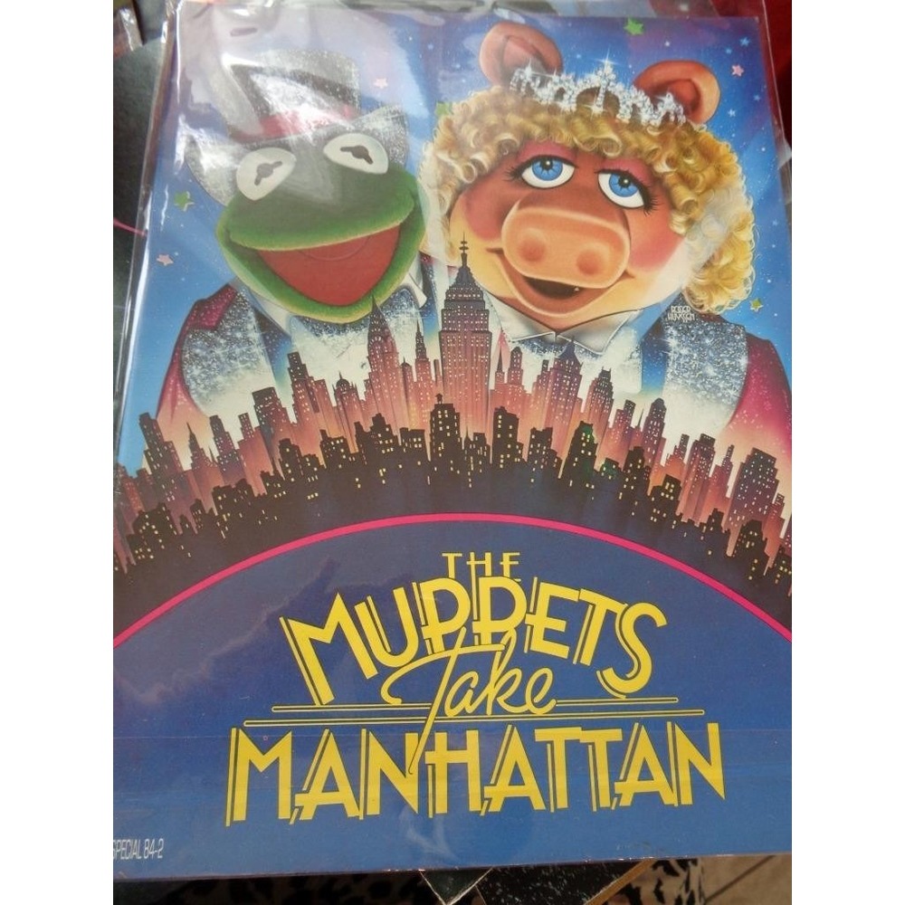 The Muppets Take Manhattan Movie Promo Book Souvenir Program Special 84-2